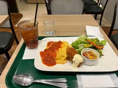 66カフェ 飯田橋店