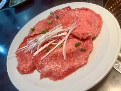 炭火焼肉かりん