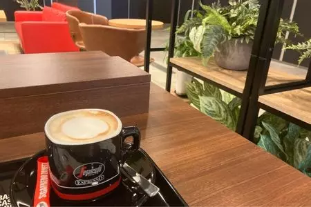 セガフレード・ザネッティ・エスプレッソ 仙台トラストシティ店（SEGAFREDO ZANETTI ESPRESSO）