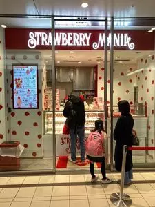 ストロベリーマニア 渋谷ヒカリエSinQs店