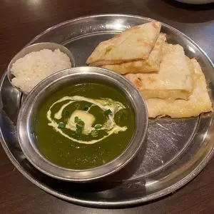 アジアンダイニング ダリマ 用賀店