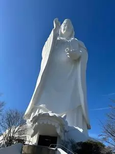 仙台大観音（仙台天道白衣大観音）