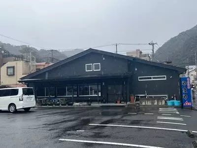 おさかな食堂 やまや