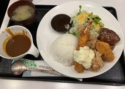 オリーブ・キッチン