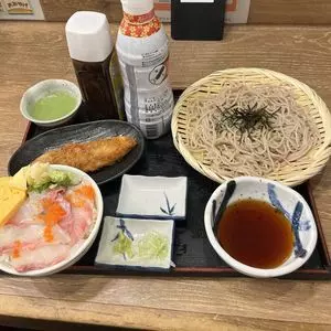 磯丸水産 東新宿店