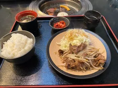 炭火焼肉やまがき 藤原台店