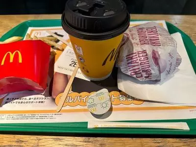 マクドナルド 横浜クイーンズスクエア店