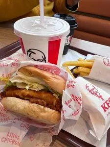 ケンタッキーフライドチキン 小田原国府津店
