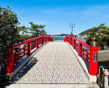 森戸大明神
