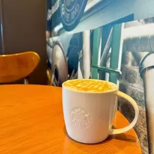 スターバックスコーヒー 神戸ハーバーランドumie MOSAIC店（STARBUCKS COFFEE）
