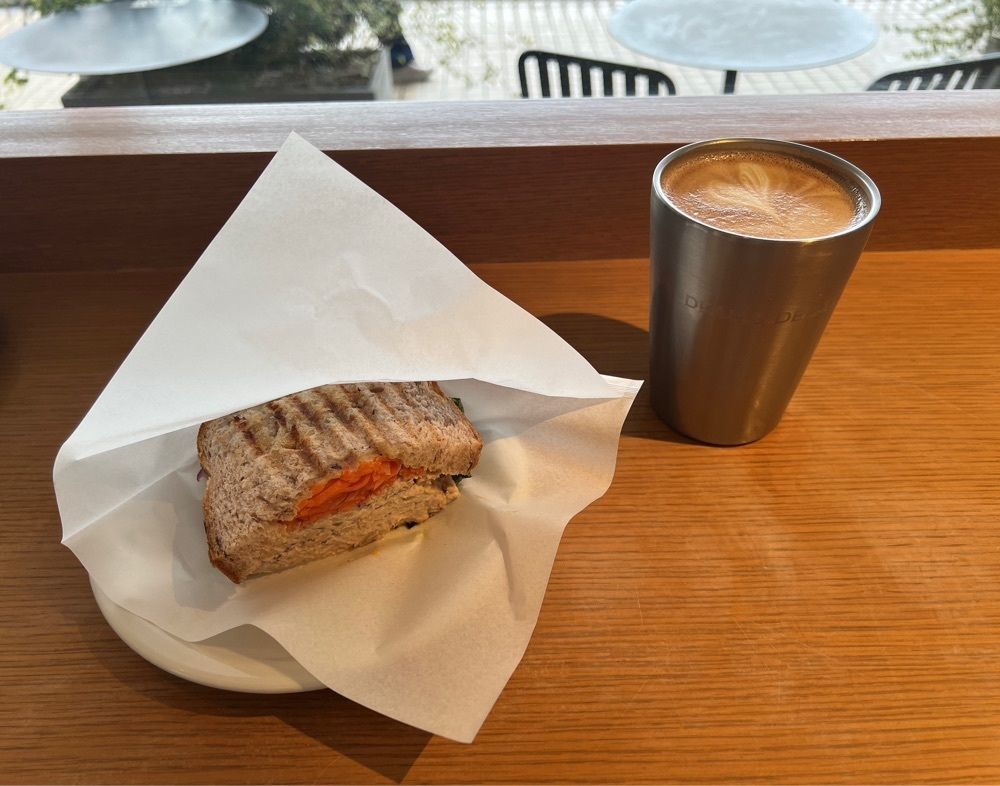 __whtri98さんが投稿したディーン＆デルーカ カフェ ODAKYU 湘南 GATE店（DEAN＆DELUCA CAFE）に関する口コミの画像