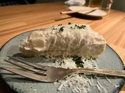食堂 =+（ニト）