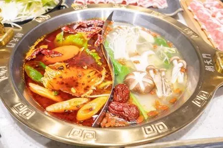 健康美容 火鍋専門店 朝天門