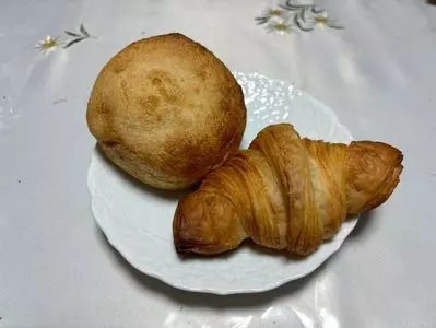 パン屋 志茂