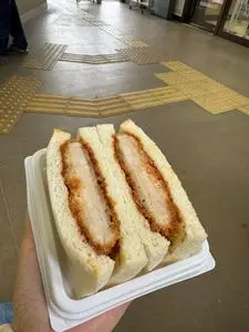 リトルマーメイド 高知駅店