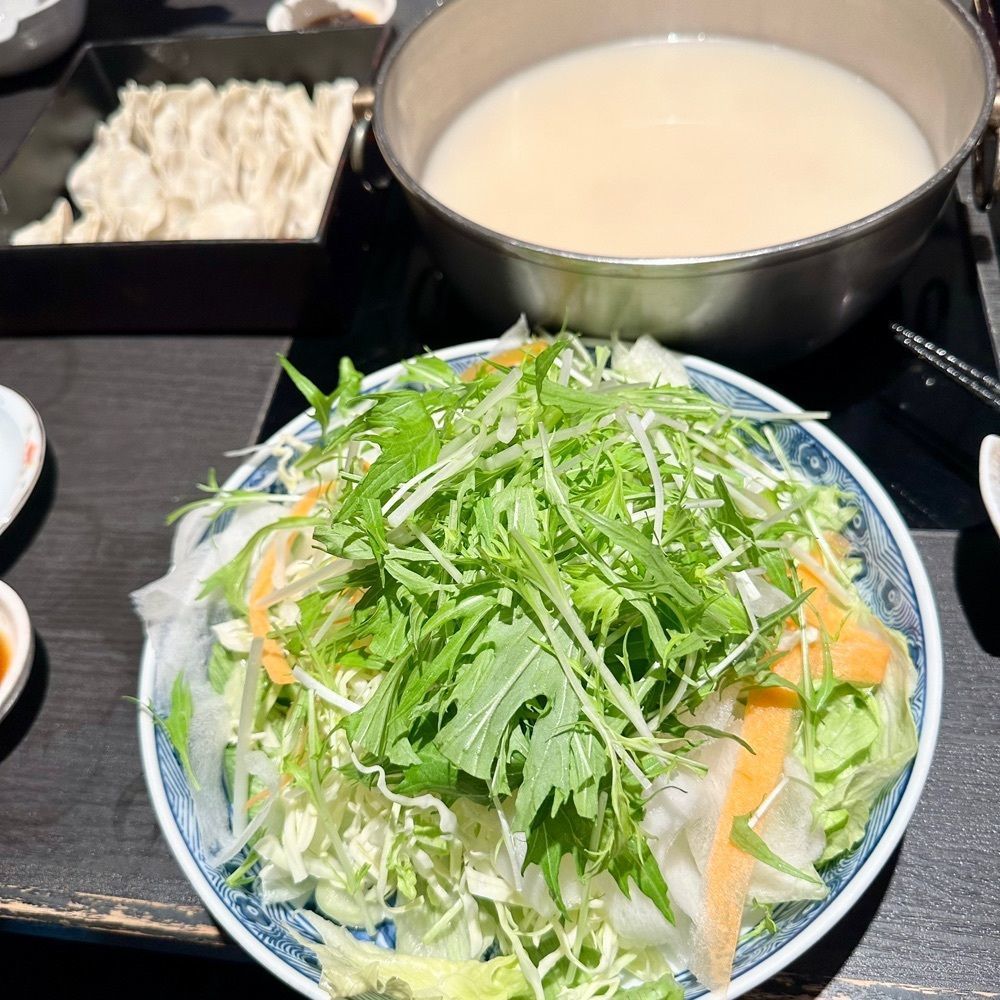 kumakentoraさんが投稿した餃子鍋　A-chan　北新地（あーちゃん）に関する口コミの画像