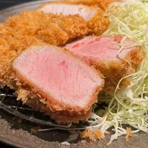 贅沢とんかつ アバンティ（Avanti）