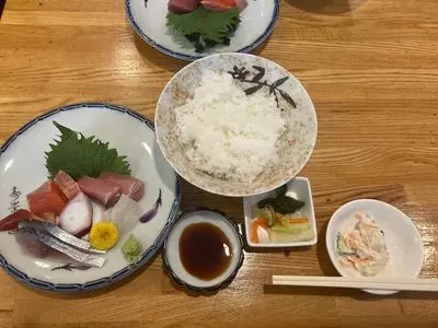 ふじや食堂（ふじやしょくどう）