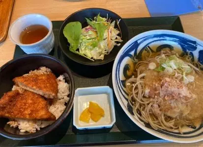 丸岡二八そば 大宮亭（まるおかにはちそば おおみやてい）