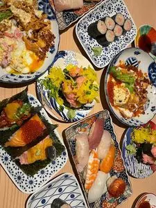寿司と串と樽酒 名古屋 栄店（【旧店名】寿司と串とわたくし）