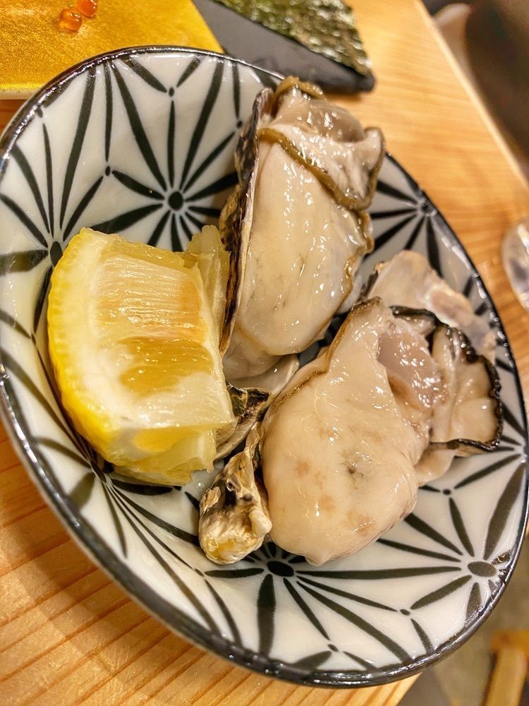 ajisaiさんが投稿した寿司 牡蠣 新宿スシエビス 新宿西口小滝橋通りに関する口コミの画像