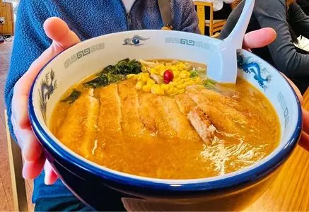 旭川ラーメン 登山軒