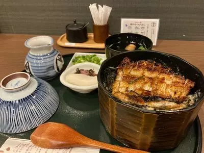 ひつまぶし 稲生 エスカ店（いのう）