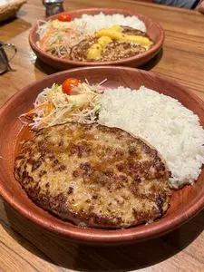 びっくりドンキー 下戸田店