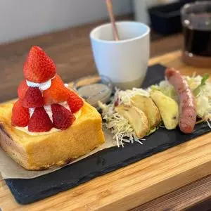 クリエイティブ フレンチトースト バイ ルーム