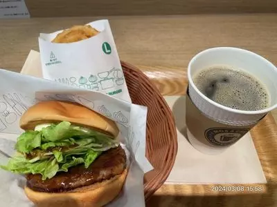 リニューアル モスカフェ 銀座ナイン店（【旧店名】モスバーガー Ginza Cafe）
