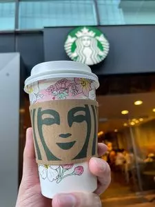 スターバックス・コーヒー 新宿新南口店