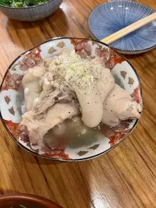 やきとり酒場にくまる（【旧店名】炭火牛串 にくまる）
