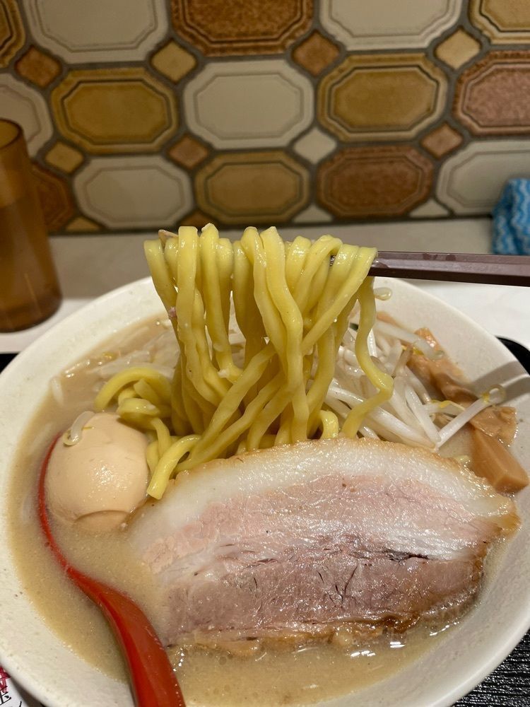 あゆまるグルメさんが投稿した味噌麺処 花道庵 東京駅店に関する口コミの画像
