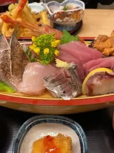 魚楽亭