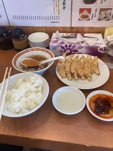 あおはる餃子