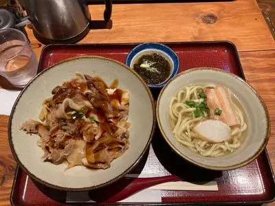 沖縄地料理 波照間