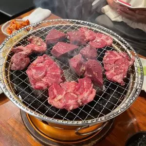 マル超ホルモン