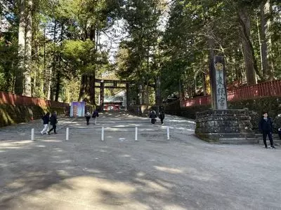 東照宮唐門