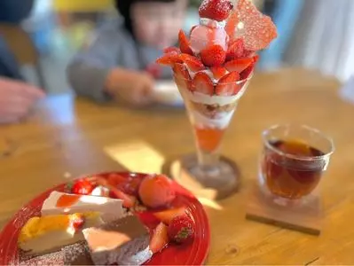 いちごや cafe TANNAL 糸島本店（カフェ タンナル）