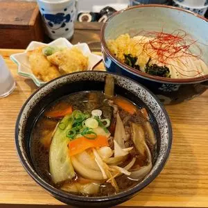 東奔西走（トーホーセーソー）