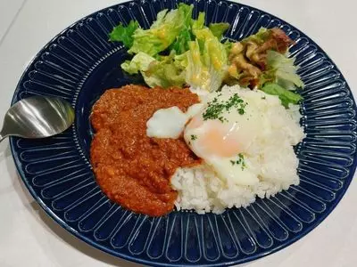 汐留横丁（Shiodome Yokocho）