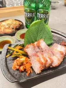 韓国創作料理 Hyeongyeon（ヒョンギョン）