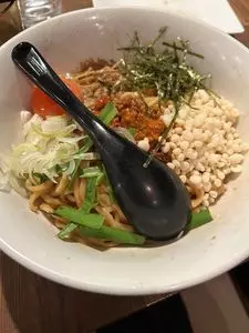 六本木 肉とワイン Uchibito（ウチビト・うちびと）