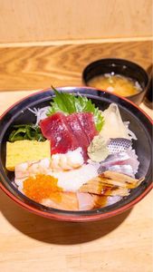 御さしみ家 新宿西口ハルク店(【旧店名】御さしみ家 りんず) 3枚目