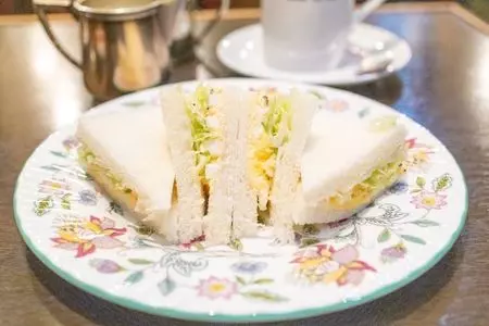 ロンドンティールーム 堂島本店（London Tea Room）