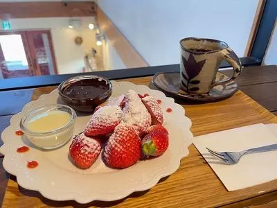 シェフレ（Chez Fraise）