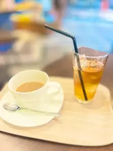 café six