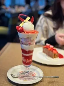 フルーティーサロン デリーモ 大丸神戸店（FruiTea Salon DEL'IMMO）
