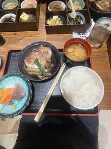 海鮮食堂 つなや ﻿海南店