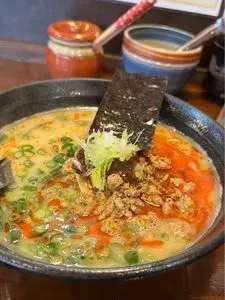 久留米ラーメン 三代目よかろうもん